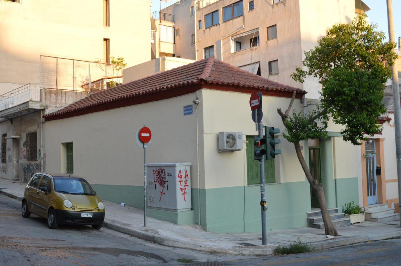 Appartement Pireas Port Next To Metro Artistic House Extérieur photo