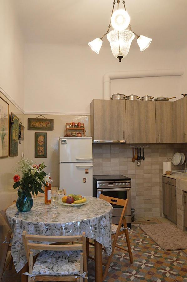 Appartement Pireas Port Next To Metro Artistic House Extérieur photo