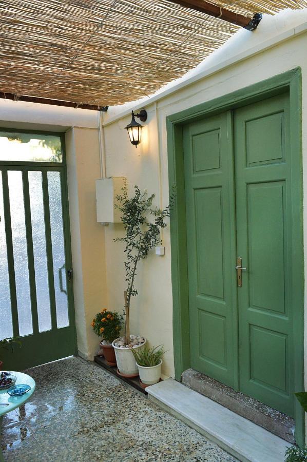 Appartement Pireas Port Next To Metro Artistic House Extérieur photo
