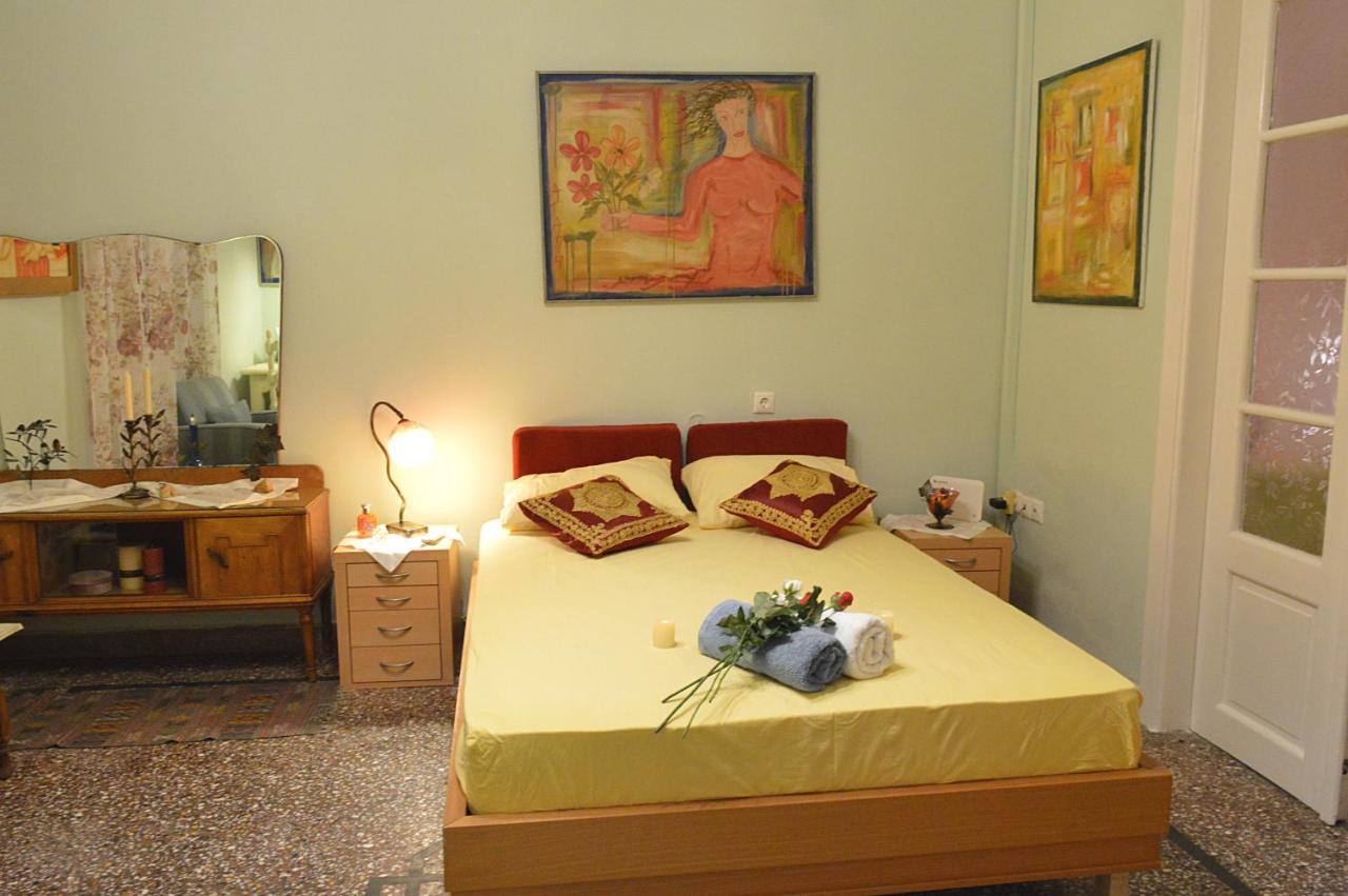 Appartement Pireas Port Next To Metro Artistic House Extérieur photo