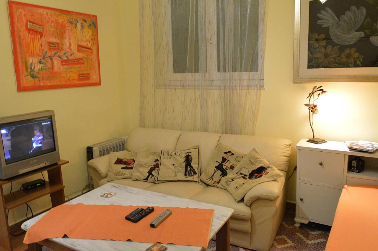 Appartement Pireas Port Next To Metro Artistic House Extérieur photo